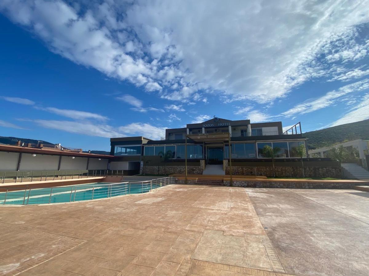 Sozos Inn Hotel ווניטסה מראה חיצוני תמונה